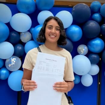 Deyna Mesuria achieved A*A*A in Biology, Chemistry and Maths and is going to study Physiological Science at Bristol University 